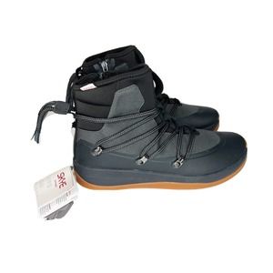 Men's SKYE Footwear The Stnley Orca Black Sneaker Boot Sz 6